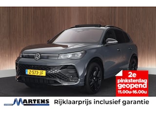 Volkswagen Tiguan 1.5 eTSI 150pk R-Line Black Style Trekhaak 360Camera Head-Up Leder Memory h/k Stoelverwarming Panoramadak