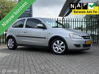 Opel Corsa 1.4-16V Silverline | Airco | Cruise | Nieuwe APK