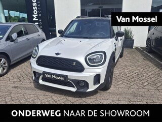 Mini Countryman 1.5 Cooper S E ALL4 | HEAD-UP | CAMERA | NAVIGATIE | ZWART DAK | STOELVERWARMING | ELEKTRISCH BEDIENBARE VOORSTOELEN