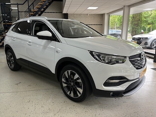 Opel Grandland 1.2 T Innovation Navigatie Trekhaak Multimedia ECC