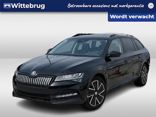 Skoda Superb Combi 1.4 TSI DSG 218 pk iV Style / Virtual cockpit / Black Pack / Matrix verlichting / 18'' LMV