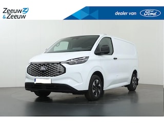 Ford Transit Custom 320 L1H1 Trend 71 kWh 218 pk | Rijbereik 344 km | 10 stuks snel uit voorraad leverbaar | Apple Car Play | Cruise Control | Achteruitrijcamera | Warmtepomp | Parkeersensoren voor en achter