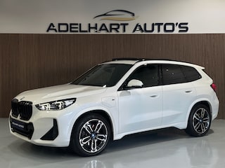 BMW X1 XDrive25e M Sport Automaat / Panorama dak / Navigatie full map / Lederen interieur / Harman Kardon
