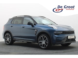 Lynk & Co 01 1.5 Plug-in Hybrid 360° Camera, Panoramadak, Zwarte hemel, ACC, Keyless, PDC, LED, 20''