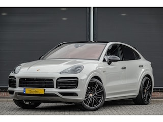 Porsche Cayenne 3.0 E-Hybrid 462Pk Aut. | Platinum Edition | Luchtvering | Sport-Design Pakket | 360° Camera | Panoramadak | 22''