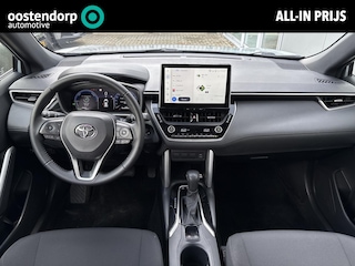 Toyota Corolla Cross Hybrid 140 Style **TWEEDE PINKSTERDAG GEOPEND/ KEYLESS/ DODEHOEK DETECTIE/ ELEKTRONISCHE ACHTERKLEP**