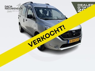 Dacia Dokker 1.3 TCe Stepway Camping accessoires ( let op geen garantie op accessoires en stroomaansluitingen ) ( mevrouw komt matras nog brengen ) eerst Poetsen en reinigen dan adverteren