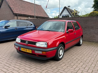 Volkswagen Golf 1.8 CL - 4x elektrische ramen