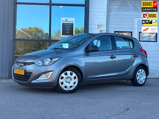 Hyundai i20 1.2i Business Edition, AIRCO, NAP, APK