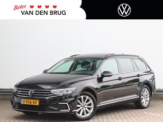 Volkswagen Passat Variant 1.4 TSI PHEV GTE Business | Panoramadak | Wegklapbare trekhaak | Elektrische stoelen + memory | Camera | Dodehoekdetectie |