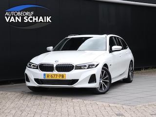 BMW 3-serie Touring 330e | LEDER | MEMORY | PANO-DAK | TREKHAAK | CAMERA | STOELVERW. | CRUISE | NAVI |