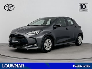 Toyota Yaris 1.5 Hybrid Dynamic Limited | Stoel / Stuur-verwarming | Parkeersensoren |