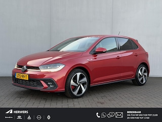 Volkswagen Polo 2.0 TSI GTI 207 PK DSG / Adaptief Onderstel DCC / Adaptive Cruise / Navigatie / Virtual Cockpit / Sportstoelen / Apple Carplay & Android / Stoelverwarming / 1.200 kg trekgewicht / Dodehoek Detectie / Park Assistent /