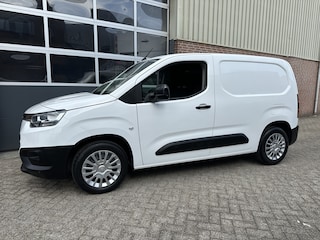Toyota Proace City 1.2 Benzine Automaat Airco,Cruise,Navi,Pdc 3 persoons
