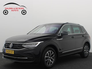 Volkswagen Tiguan 1.5 TSI Life Business FULL LED / CAMERA / STOELVERW / STUURVERW / CARPLAY / CLIMA / DAB+ / ACC / NL-AUTO