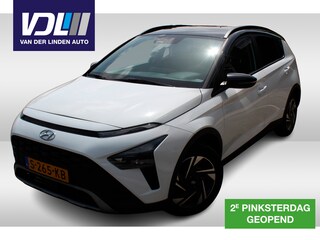 Hyundai Bayon 1.0 T-GDI Premium Sky DAB, extra getint glas achter.
