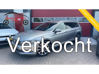 Volkswagen Passat Variant 2.0 TDI Business Edition R AUTOMAAT / TREKHAAK / CAMERA / NAVI / CLIMA / PDC / STOELVERW / ELEK KOFFERKLEP