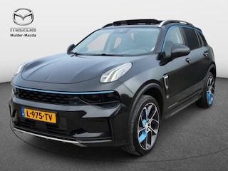 Lynk & Co 01 1.5 Hybrid | Panoramadak | High performance audio | Camera
