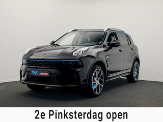 Lynk & Co 01 1.5 261PK Plug-in Hybrid *360° Camera* Pano/dak Apple/Carplay Adaptive/Cruise