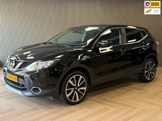 Nissan Qashqai 1.2 Business Edition AIRCO CRUISE PDC CAMERA NAVIGATIE TREKHAAK