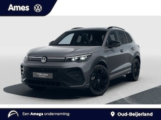 Volkswagen Tiguan 1.5 eHybrid 204pk R-Line Edition | Black style | Panoramadak | Trekhaak