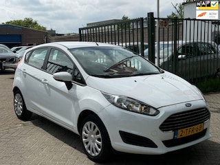 Ford Fiesta 1.0 Style Zeer netjes airco elektrische ramen cv op afs