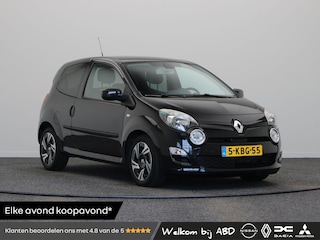 Renault Twingo 1.2 16V Dynamique | Dealer onderhouden | Climate control | Cruise control | Lichtmetalen velgen |