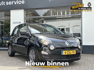 Renault Twingo II 1.2 16V Collection | Airco | Cruise control | lage kilometerstand | Metallic lak | Radio Cd speler | Advertentieprijs is inclusief nieuwe Apk - onderhoudsbeurt - nieuwe Distributieriem! |