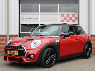 Mini Mini/Cabrio/Clubman/Countryman 1.5 Serious Business JCW /NAVI/Panoramadak/PDC/Carbon/Keyless/LED/Climate/Cruise control/17'LM/NAP!