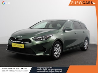 Kia Ceed Sportswagon 1.0 T-GDi 120pk DynamicLine Climate control Cruise control Achteruitrijcamera Verwarmde voorstoelen Stuurverwarming Afneembare trekhaak Navigatie Apple Carplay/ Android Auto Extra Getint Glas