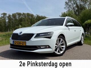 Skoda Superb Combi 1.4 TSI ACT Style Business / Automaat / Bak gereviseerd / Stoelverwarming / Climate Control / 18"LM Velgen