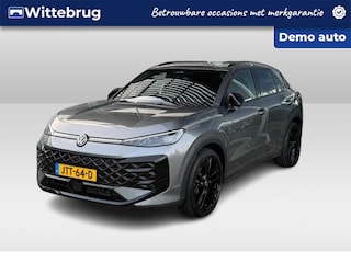 Volkswagen T-Roc 1.5 eTsi 150PK DSG R-Line First Edition / Resterende Fabrieksgarantie t/m 21-01 2030 / Black Style / Panoramadak / 19'' LMV / VW
