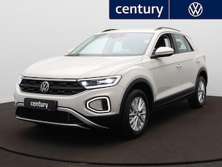 Volkswagen T-Roc 1.5 TSI Life Automaat - LED - Camera - Park Assist - Navigatie - Climatronic - ACC