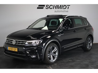 Volkswagen Tiguan 1.5 TSI R-Line Highline | Automaat | Trekhaak | Panoramadak | AC
