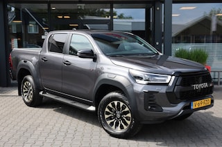 Toyota Hilux 2.8 D-4D DUBBEL CABIN GR SPORT A/T 2 ZITS 4WD VAN