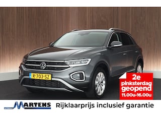 Volkswagen T-Roc 1.0 TSI 110pk Style Trekhaak LED Virtual Cockpit Navigatie