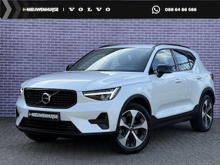Volvo XC40 2.0 B4 Plus Dark | Trekhaak | Camera | Harman/Kardon |  Keyless Entry/start | elektrisch verstelbare voorstoelen |
