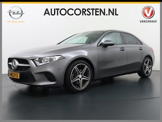 Mercedes-Benz A-klasse 180 Navi Virtual-Cockpit AMG Camera Ecc Cruise Control Pdc Keyless Stoelverwarming Regen-Lichtsensor Led Lmv Bluetooth
