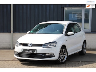 Volkswagen Polo 1.2 TSI Highline LED Cruise CarPlay Stoelverw Navi PDC Climate