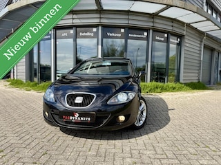 Seat Leon 1.6 APK NIEUW Apple Carplay Android LED 18 Inch