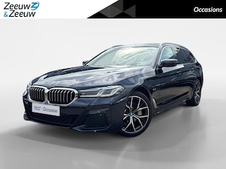 BMW 5-serie Touring 530e Business Edition Plus | M Pakket | Panoramadak | Laser led | Elektr. voorstoelen | Afneembare Trekhaak | Lederen bekleding | 12 maanden garantie |