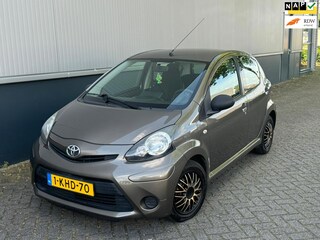 Toyota Aygo 1.0 VVT-i Comfort facelift Airco nieuwe apk NAP