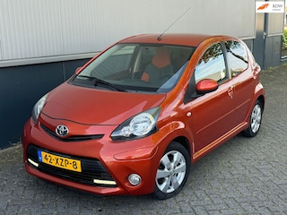 Toyota Aygo 1.0 VVT-i Dynamic Orange facelift Airco Nieuwe apk