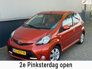 Toyota Aygo 1.0 VVT-i Dynamic Orange facelift Airco Nieuwe apk