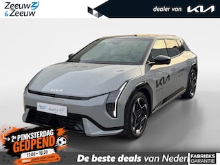 Kia EV4 Hatchback GT-PlusLine 81.4 kWh Meest luxe uitvoering | Head-up display | 360°-camera | Stoelventilatie voorstoelen | Geheugenfunctie voor bestuurdersstoel | Fabrieksgarantie 2-10-2032 +3x 1 jaar * | NAP