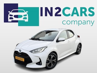 Toyota Yaris 1.5 Hybrid Dynamic *All-weather banden*Stoelverw.*