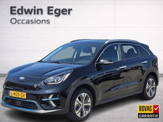 Kia Niro e-Niro DynamicPlusLine 64 kWh | SOH 100% | 3 Fase laden | Schuif/kanteldak | Half Leder | Andriod Auto | Apple carplay | Navigatie