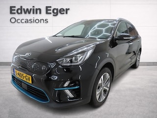 Kia Niro e-Niro DynamicPlusLine 64 kWh | SOH 100% | 3 Fase laden | Schuif/kanteldak | Half Leder | Andriod Auto | Apple carplay | Navigatie