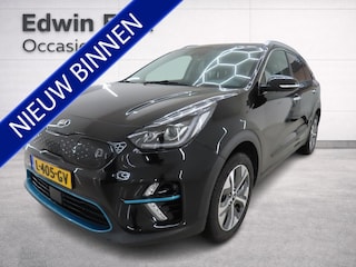 Kia Niro e-Niro DynamicPlusLine 64 kWh | SOH 100% | 3 Fase laden | Schuif/kanteldak | Half Leder | Andriod Auto | Apple carplay | Navigatie