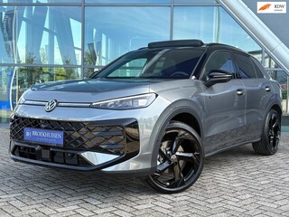 Volkswagen T-Roc 1.5 eTsi R-Line First Edition HU Display / 360 Camera / Harmon Kardon